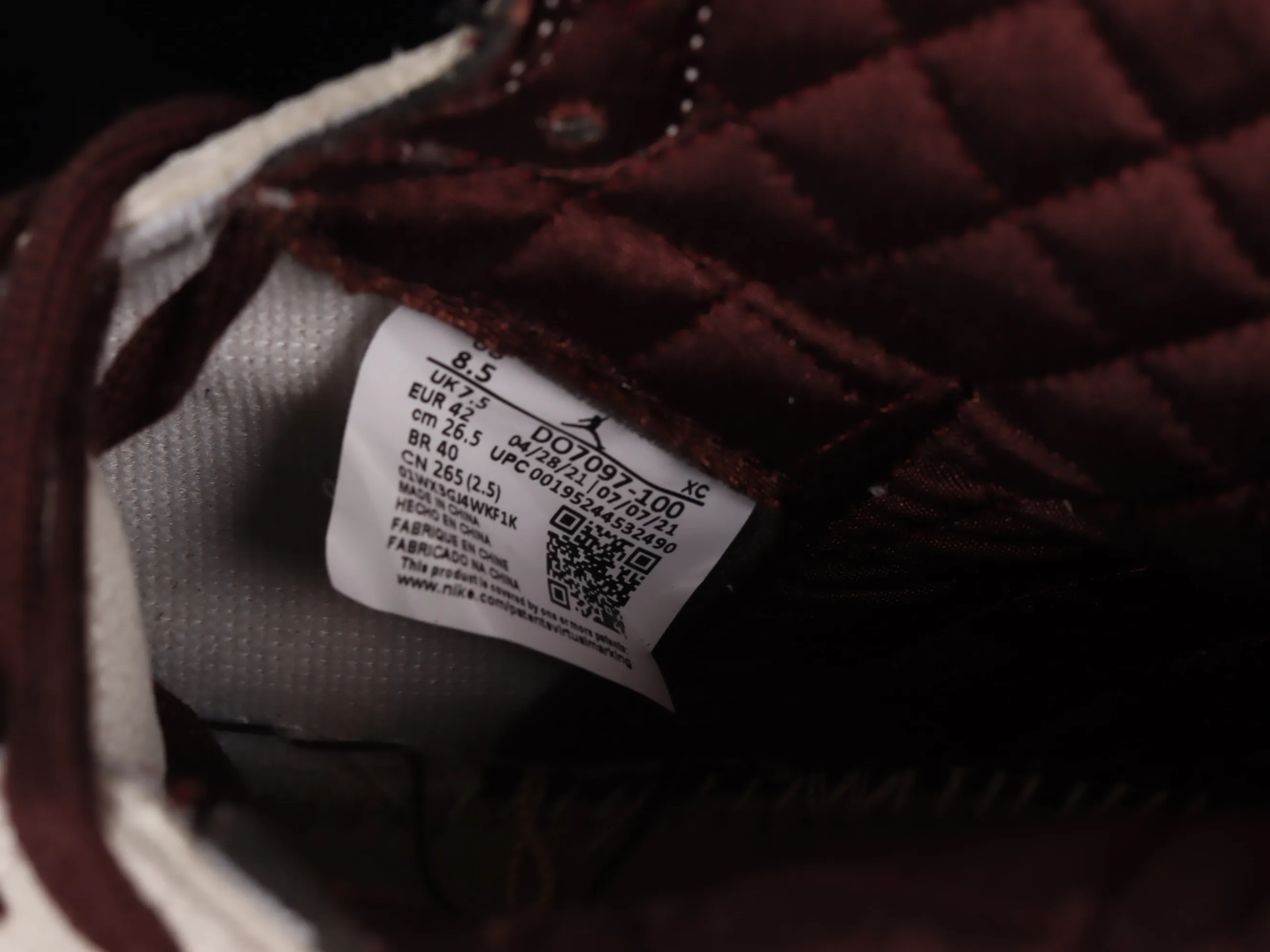All categories Air Jordan Jordan series basketball shoes Air Jordan 1 High LJR version A Ma Maniere x Air Jordan 1 High OG AJ1 Joe 1 joint model snakeskin pattern high-top basketball shoes DO7097-100